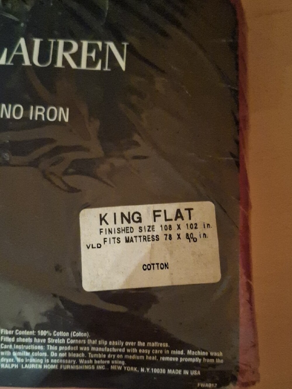 Ralph Lauren King Flat Sheet - Red - Picture 2 of 3